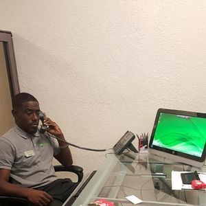 Meet your Posher, Darrell